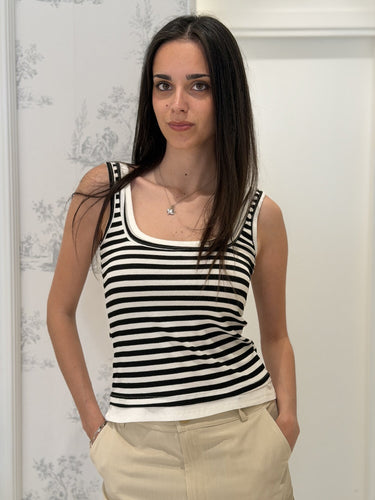 009505.NER_1.jpg