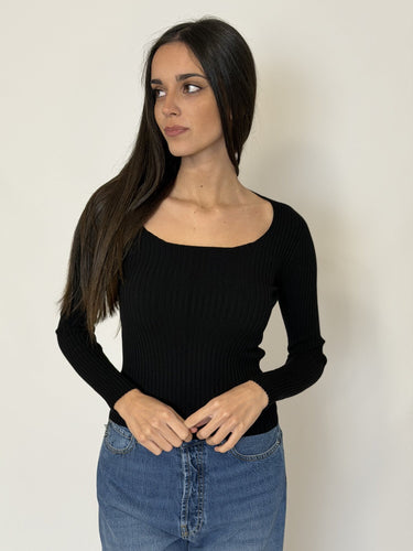 006898.NER_1.jpg