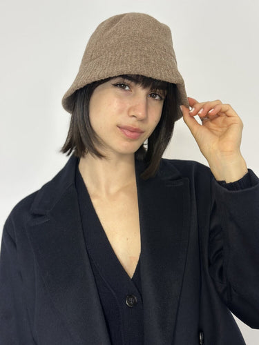 006717.TAB_2.jpg