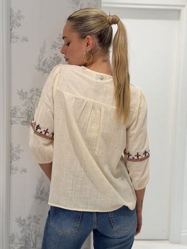 009111.CREMA_2.jpg