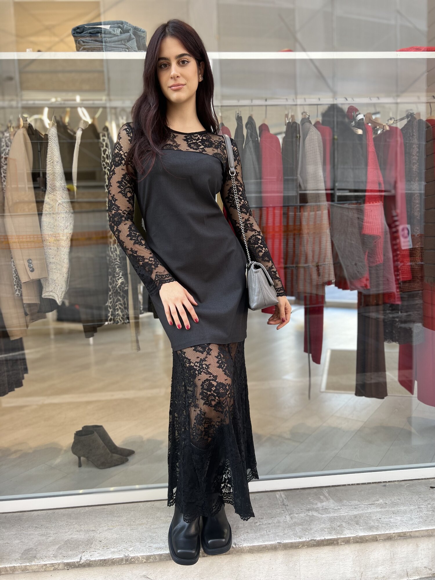 Abito lungo in pizzo Tensione In Cherie Boutique